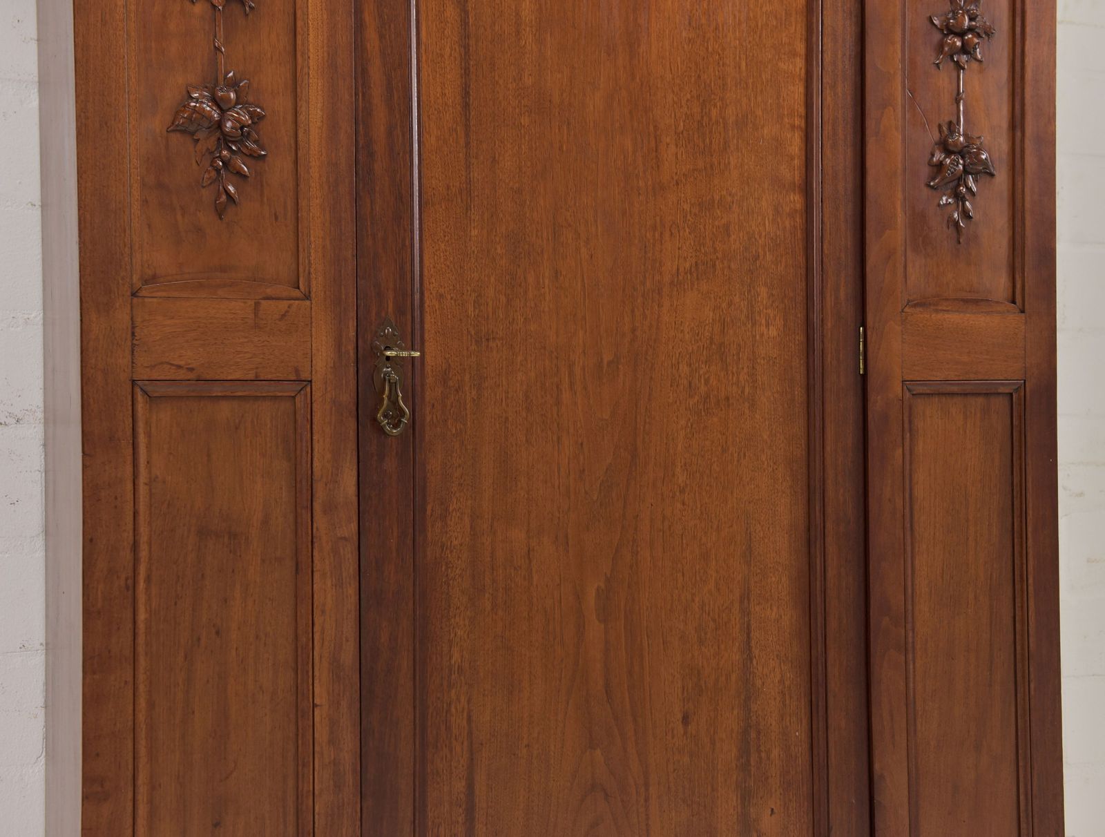photo furniture Antique! Single Door Wardrobe Restored Art Nouveau Walnut Hall Cupboard
