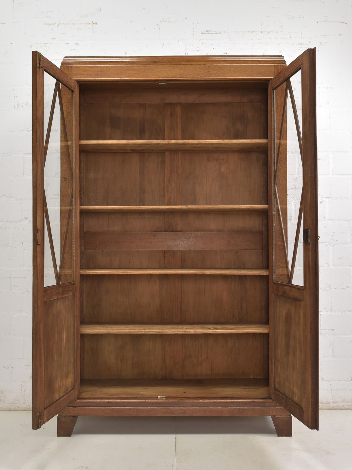 Antique! Bookcase Restored Art Deco / Bauhaus 1930 Oak Display Cabinet photo for sale