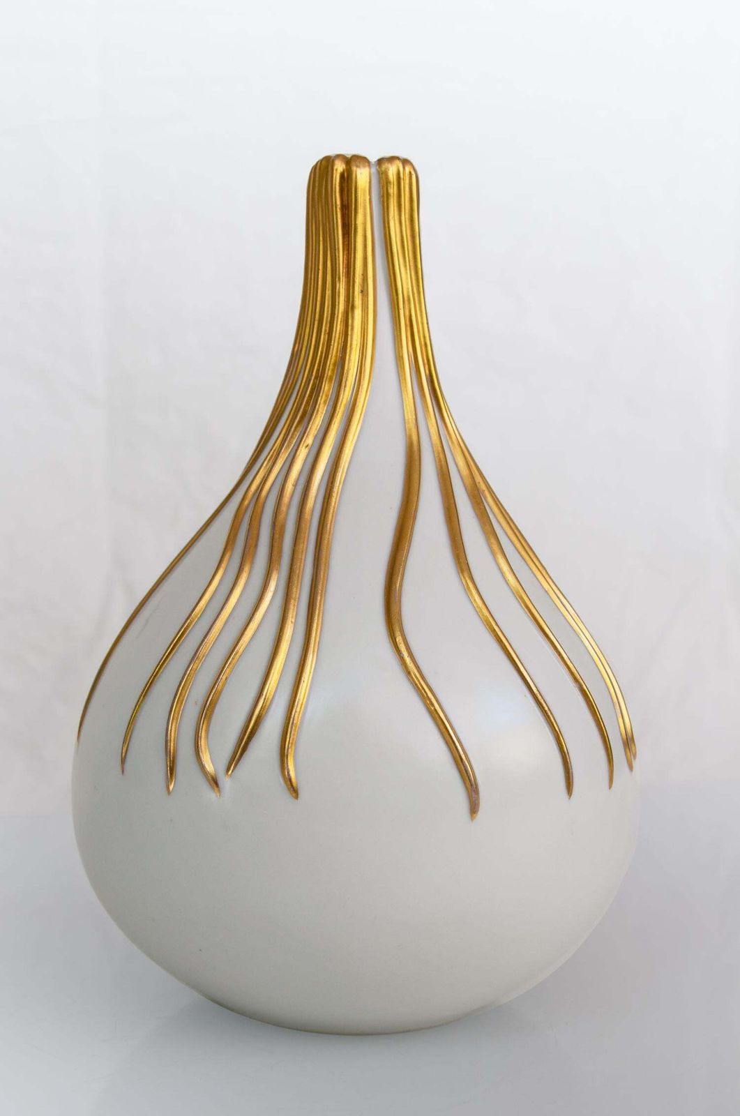 Giovanni Gariboldi Ceramic Vase For Richard Ginori San Cristoforo, Italy 1930s photo furniture