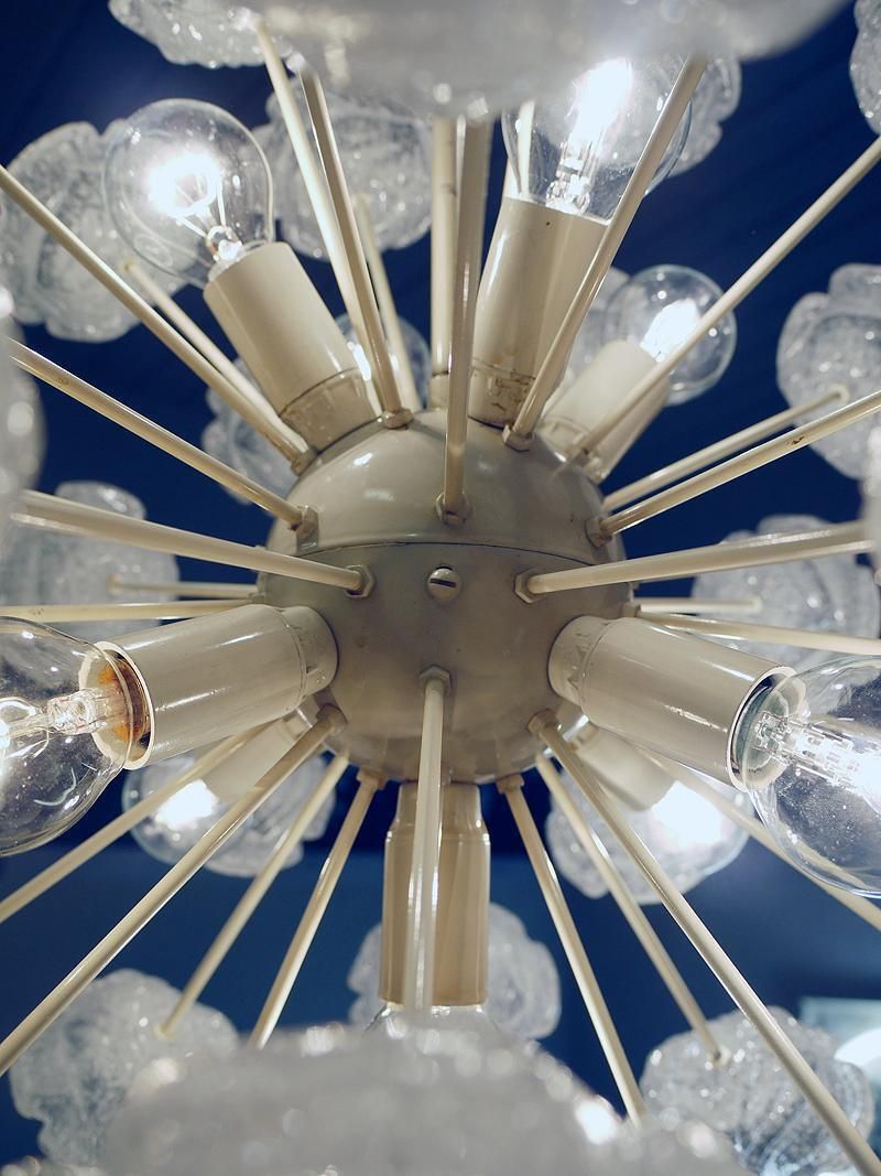 1960s German Sputnik Chandelier White Murano Glass Roses On An Enameled Frame photo Lighting