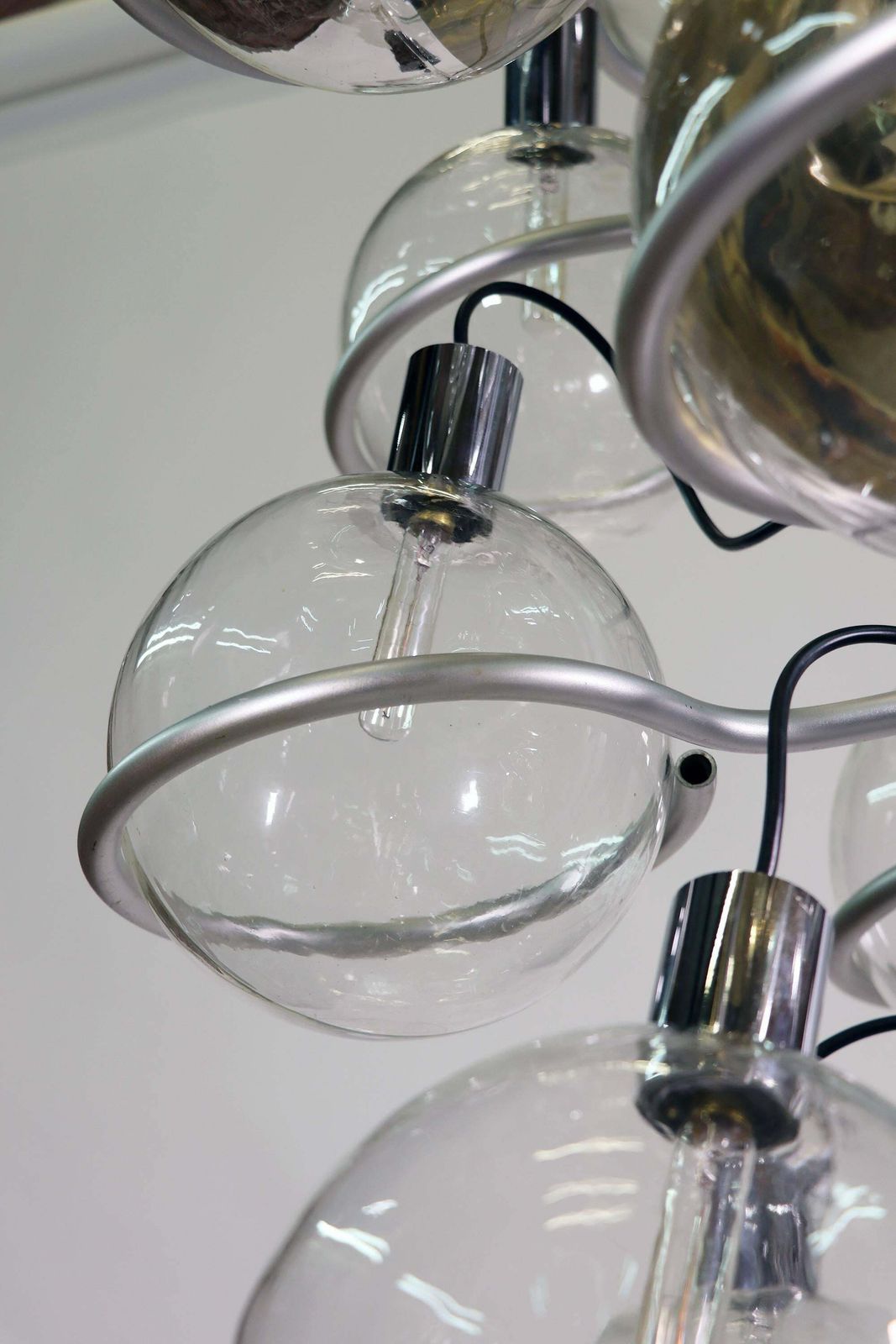 25512.0 Unique Monumental 102“ Foyer Lighting Object 32 Globes By Sarfatti Attr., 1960s photo