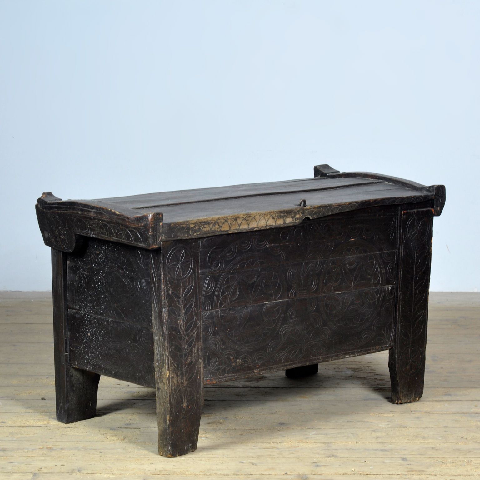 Large Antique Shepherd’s Chest, 1850s photo vintage