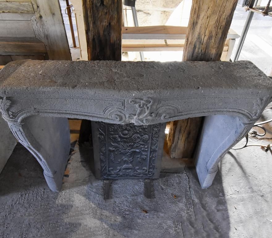 Antique Fireplace Mantel photo 5168.0
