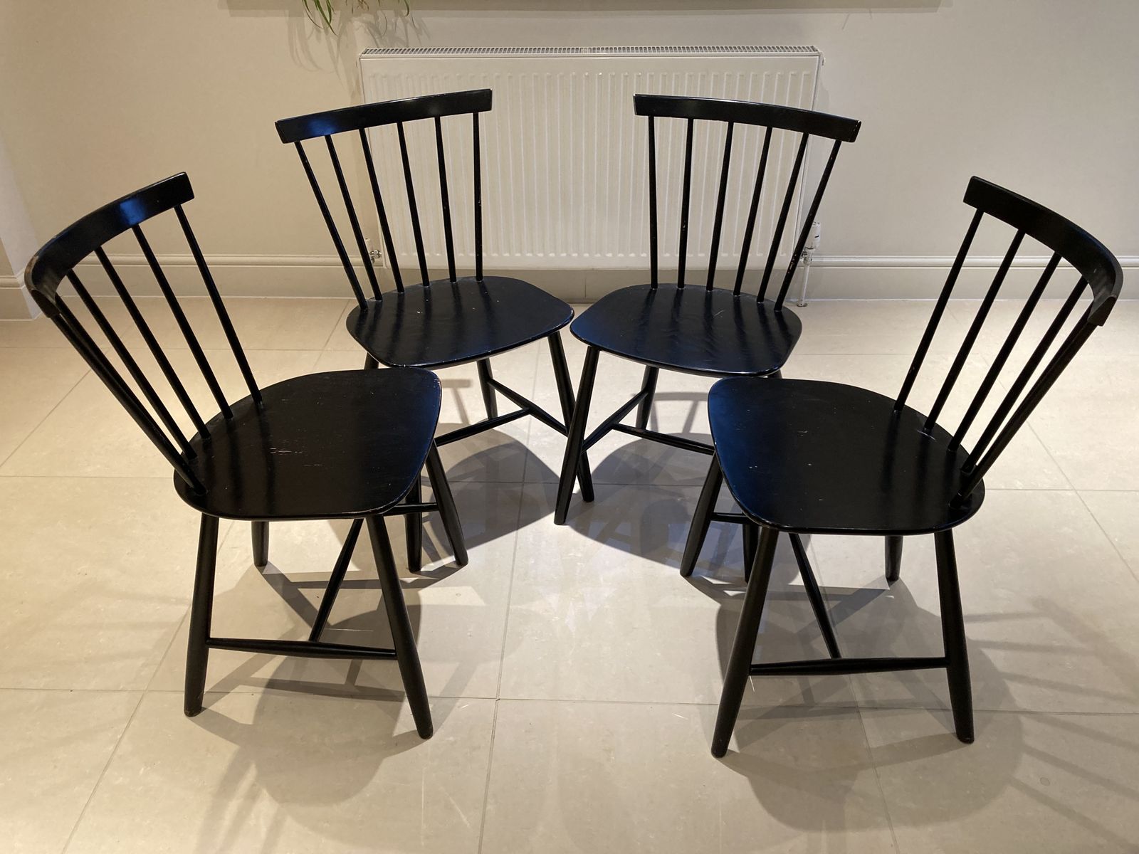 Vintage Mid Century Style Set Of 5 Dining Chairs 4 Black 1 Orange