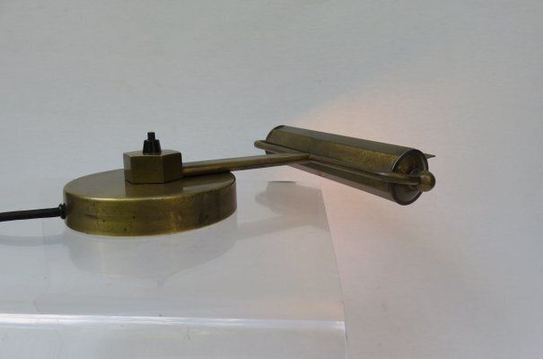 photo furniture Art Deco Minimalist Piano Lamp In Patinated Brass, 1920s