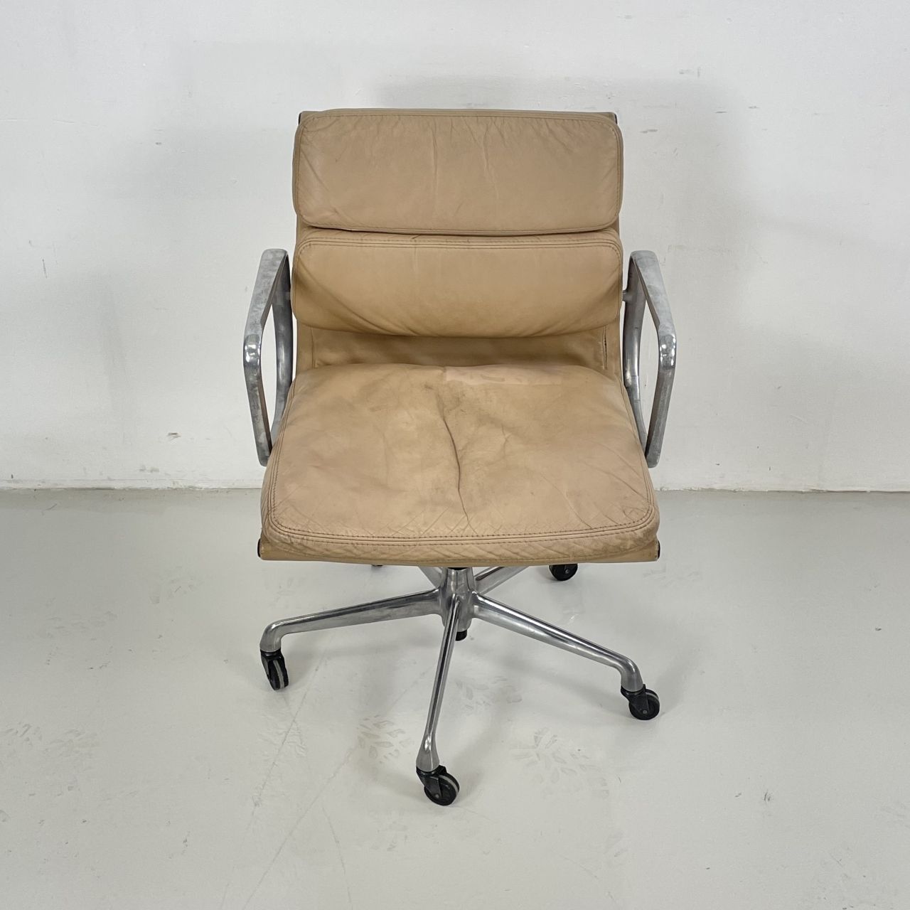 Eames Herman Miller Light Brown Camel Leather Soft Pad Group photo for sale