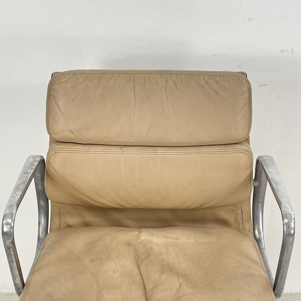 Eames Herman Miller Light Brown Camel Leather Soft Pad Group photo 1754.0