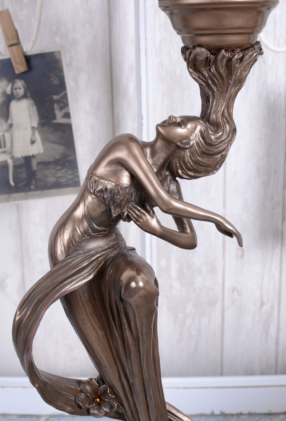 Art Nouveau Nymph Table Lamp “Wiener Secession” – A Timeless Floral Beauty photo Lighting