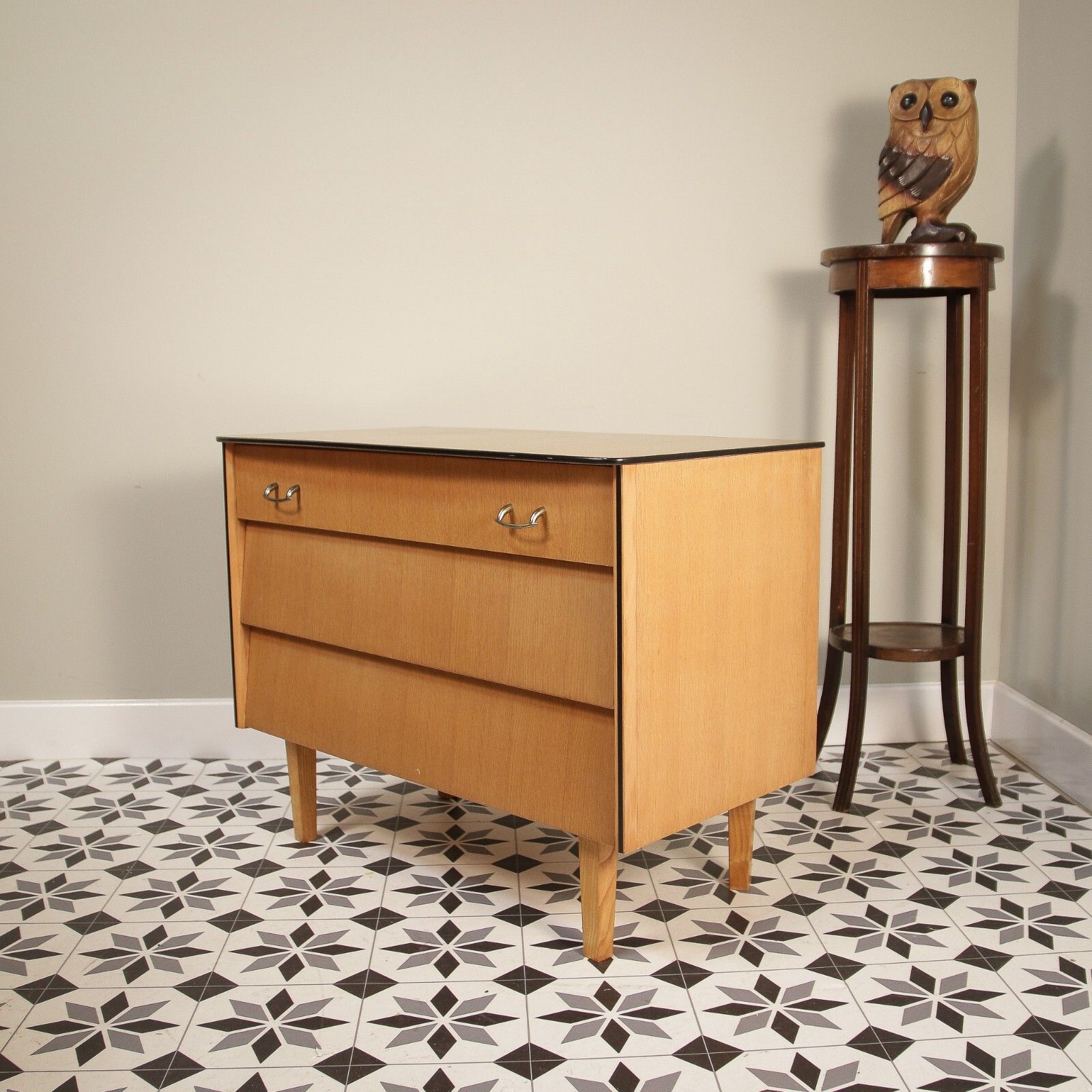 Vintage Chest Of Drawers Avalon Yatton Oak Faced Mid Century Retro photo Furniture
