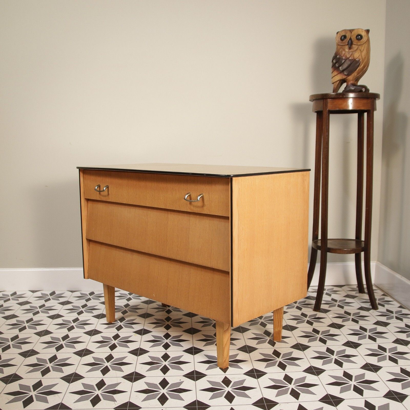Vintage Chest Of Drawers Avalon Yatton Oak Faced Mid Century Retro photo vinterior
