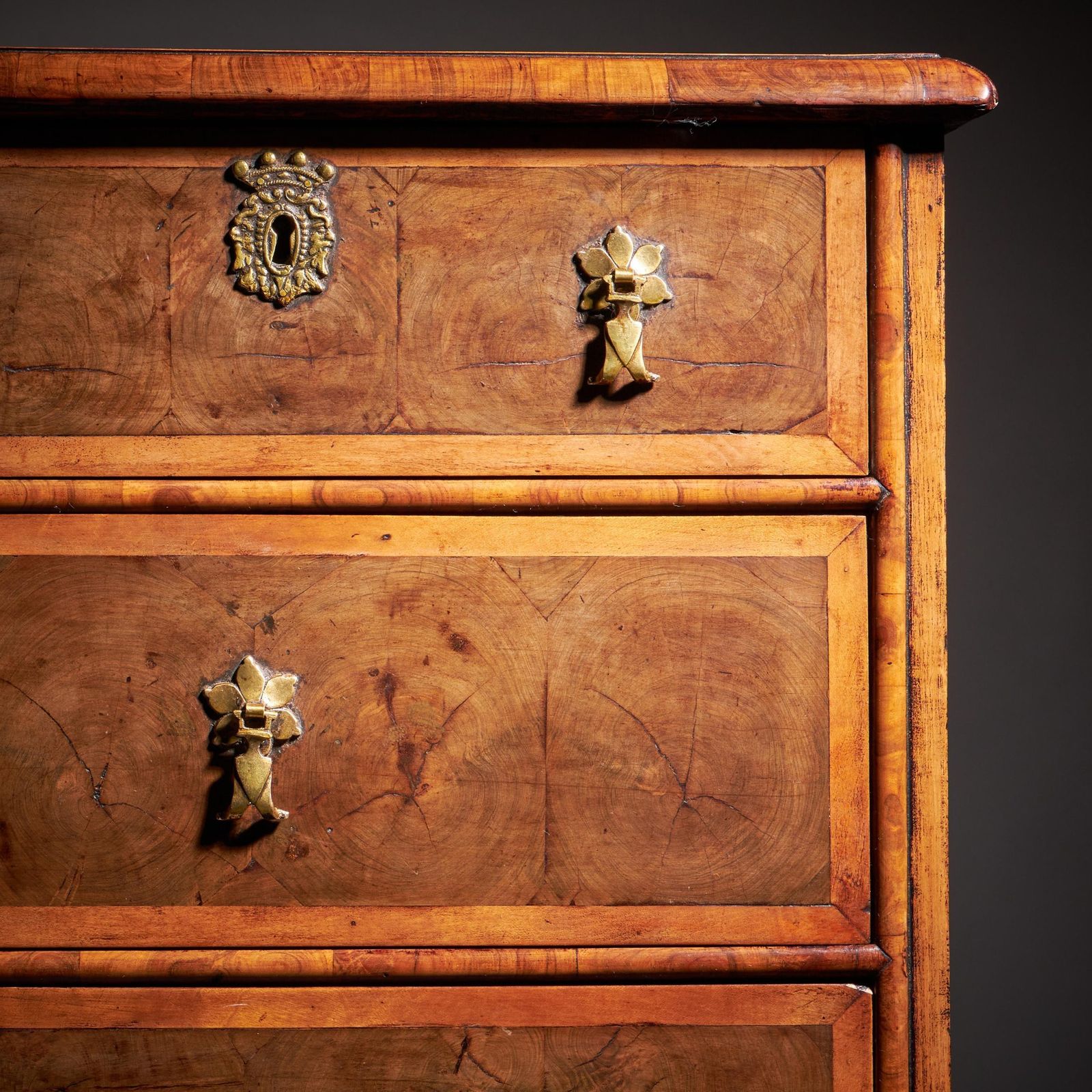 17th Century William And Mary Blond Olive Oyster Chest Of Drawers, Circa 1690 photo buy