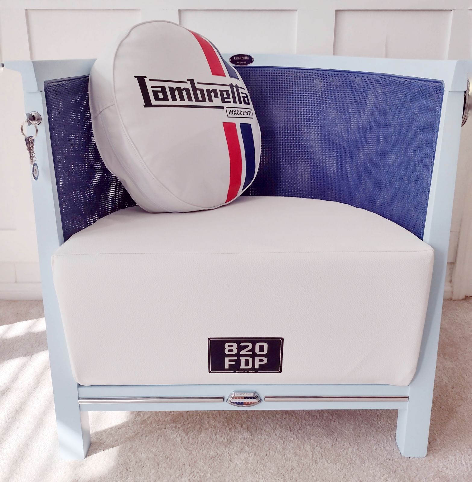 Mod Lambretta Scooter   Smack 2c34 Wicker Tub Chair Designed By Luigi Billiani