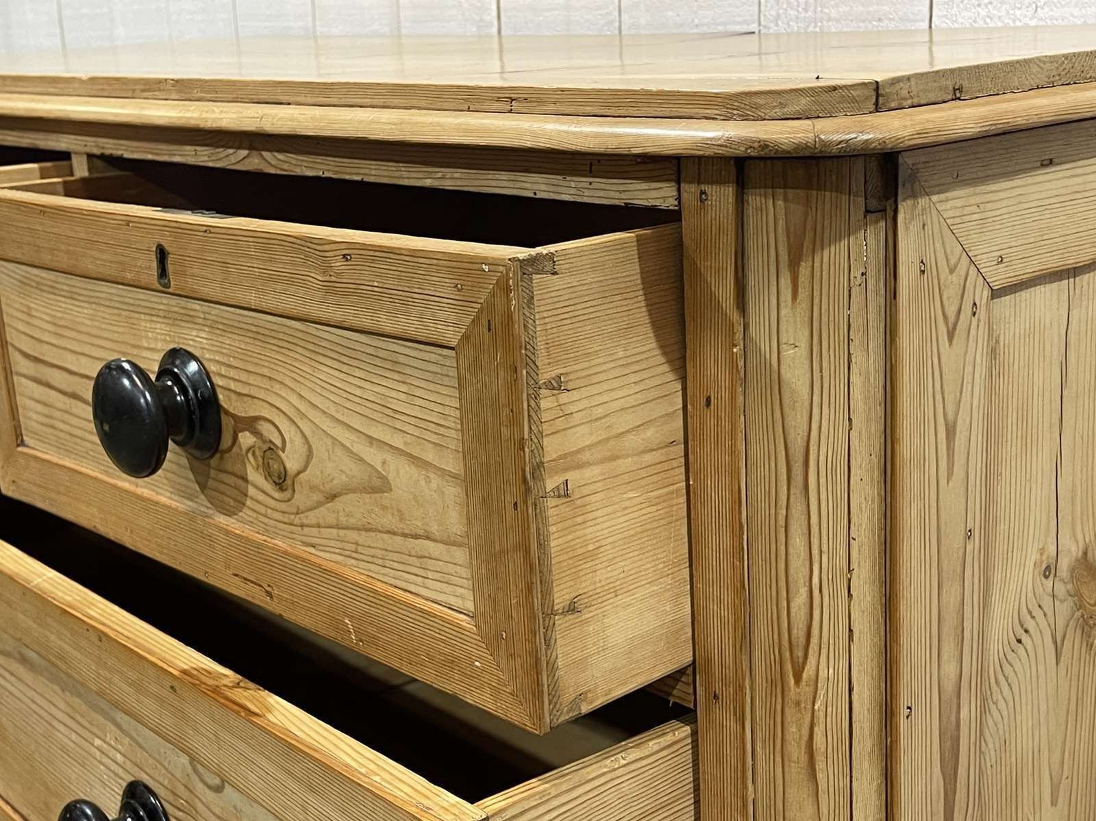 19th Century Victorian Chest Of Drawers In Fir With Blackened Wooden Knobs photo Furniture