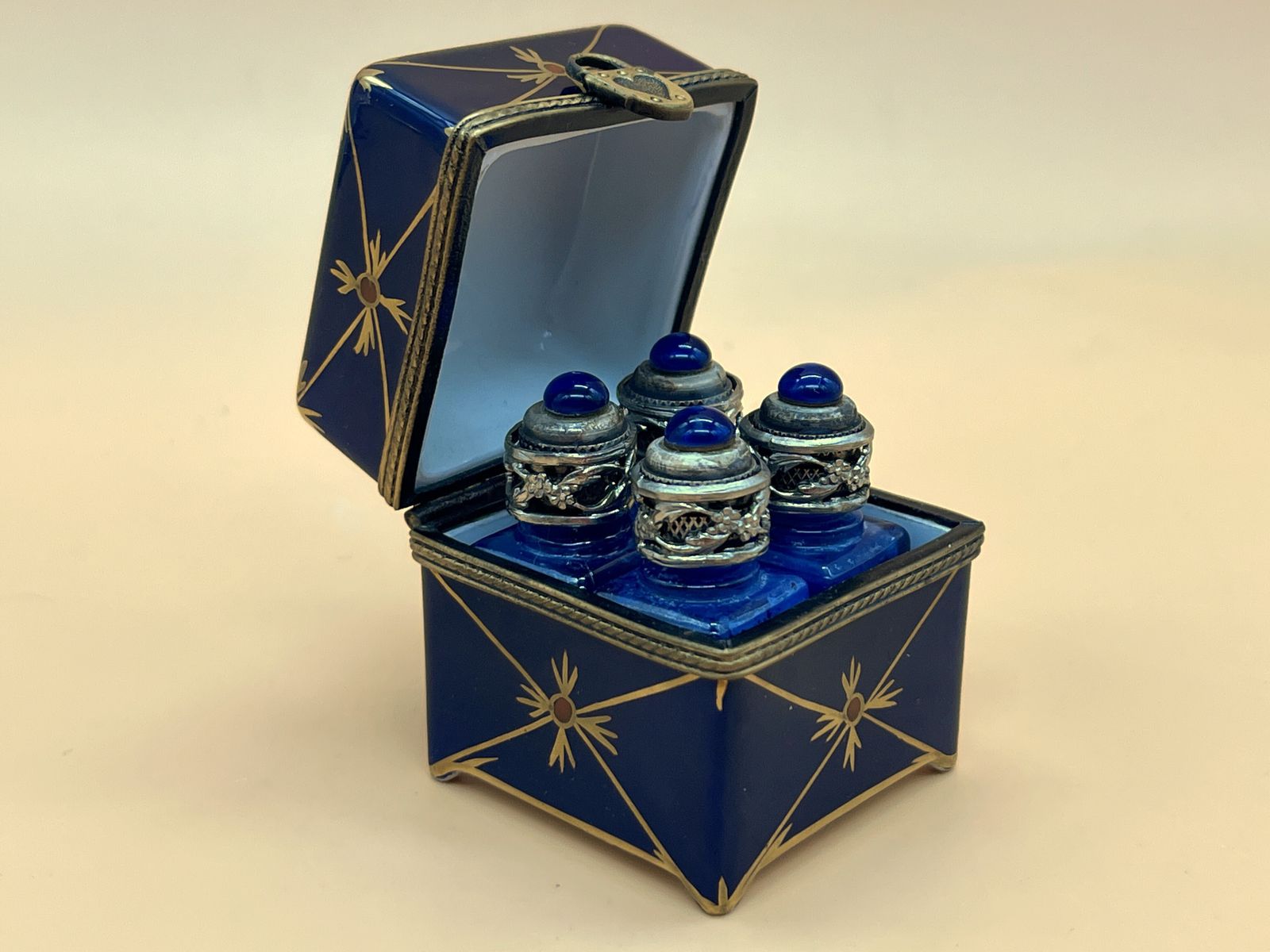 photo for sale Peint Main Limoges Porcelain Cobalt Trinket Box With 4 Internal Glass Perfume Bottles.