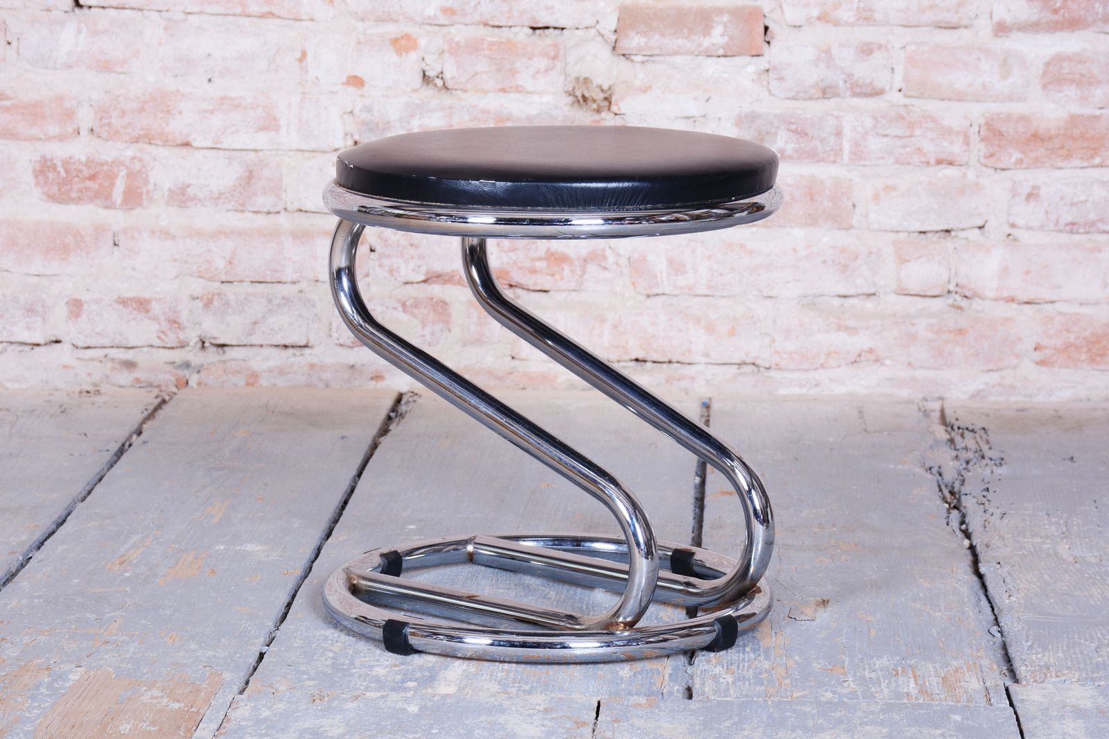 Restored Bauhaus Stool, Chrome Plated Steel, Leatherette, Geman, 1950s photo 350.0