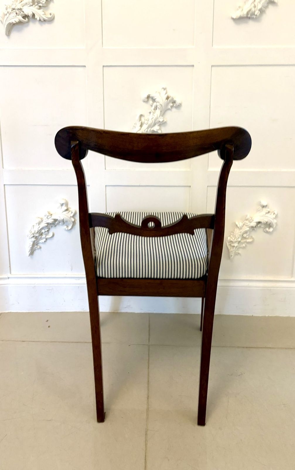 Outstanding Quality Set Of 8 Antique Carved Rosewood Dining Chairs photo vintage
