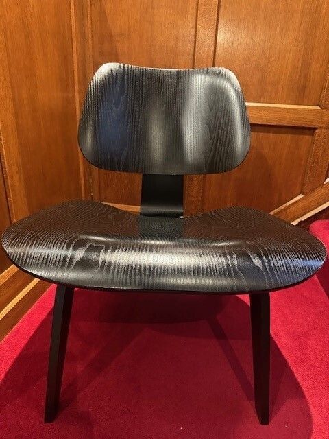 Charles & Ray Eames Plywood Group Lcw 1950s photo 600.0