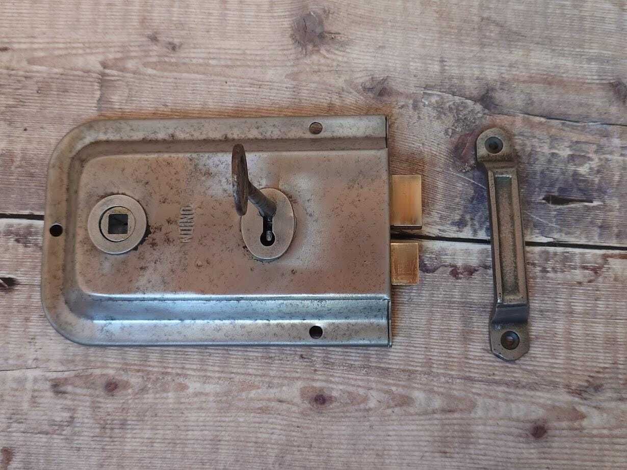 Heavy Union Steel Lock With Iron Keep And Steel Key photo 70.0