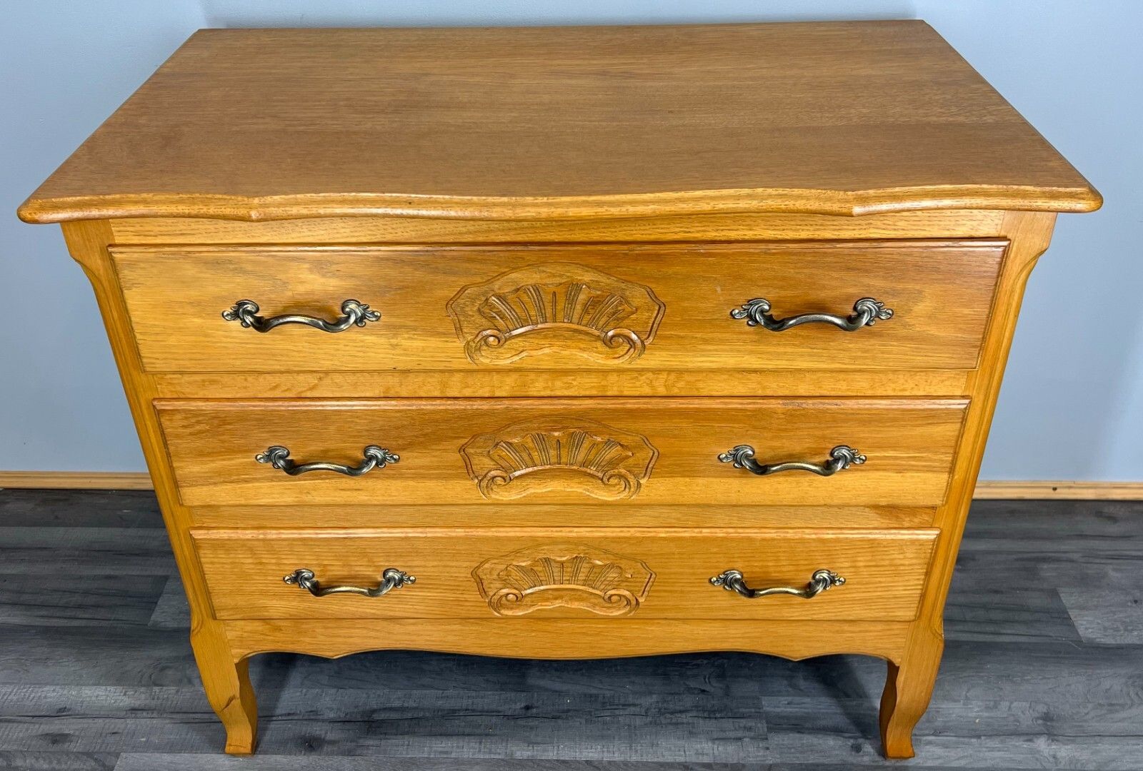 Vintage French Oak Chest Of Drawers – 3 Drawer  Commode Cabinet  – Lot 3727