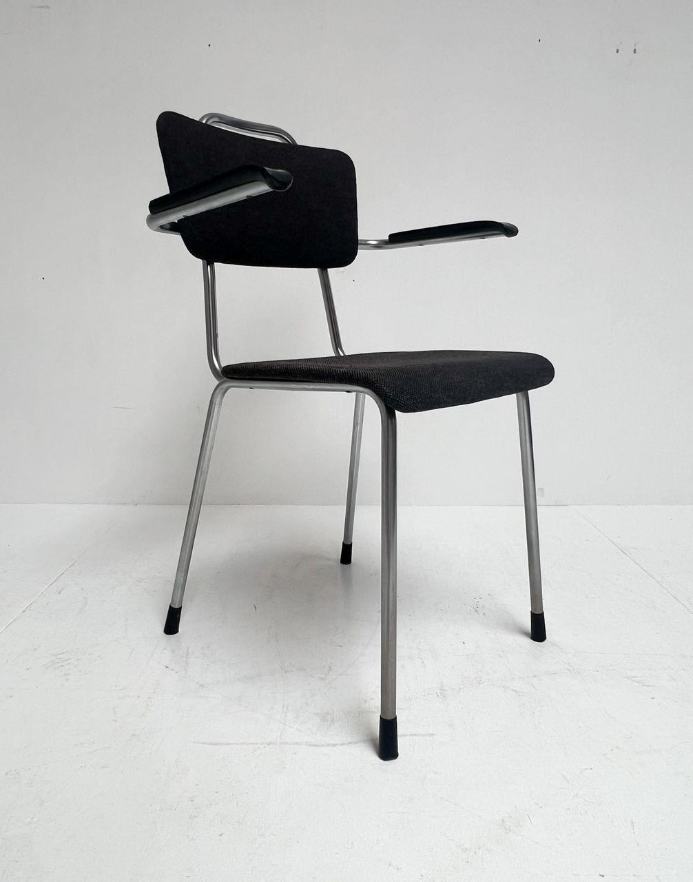 Set Of 4 Dutch Originals 115 Gispen Chairs, 1960s photo vintage