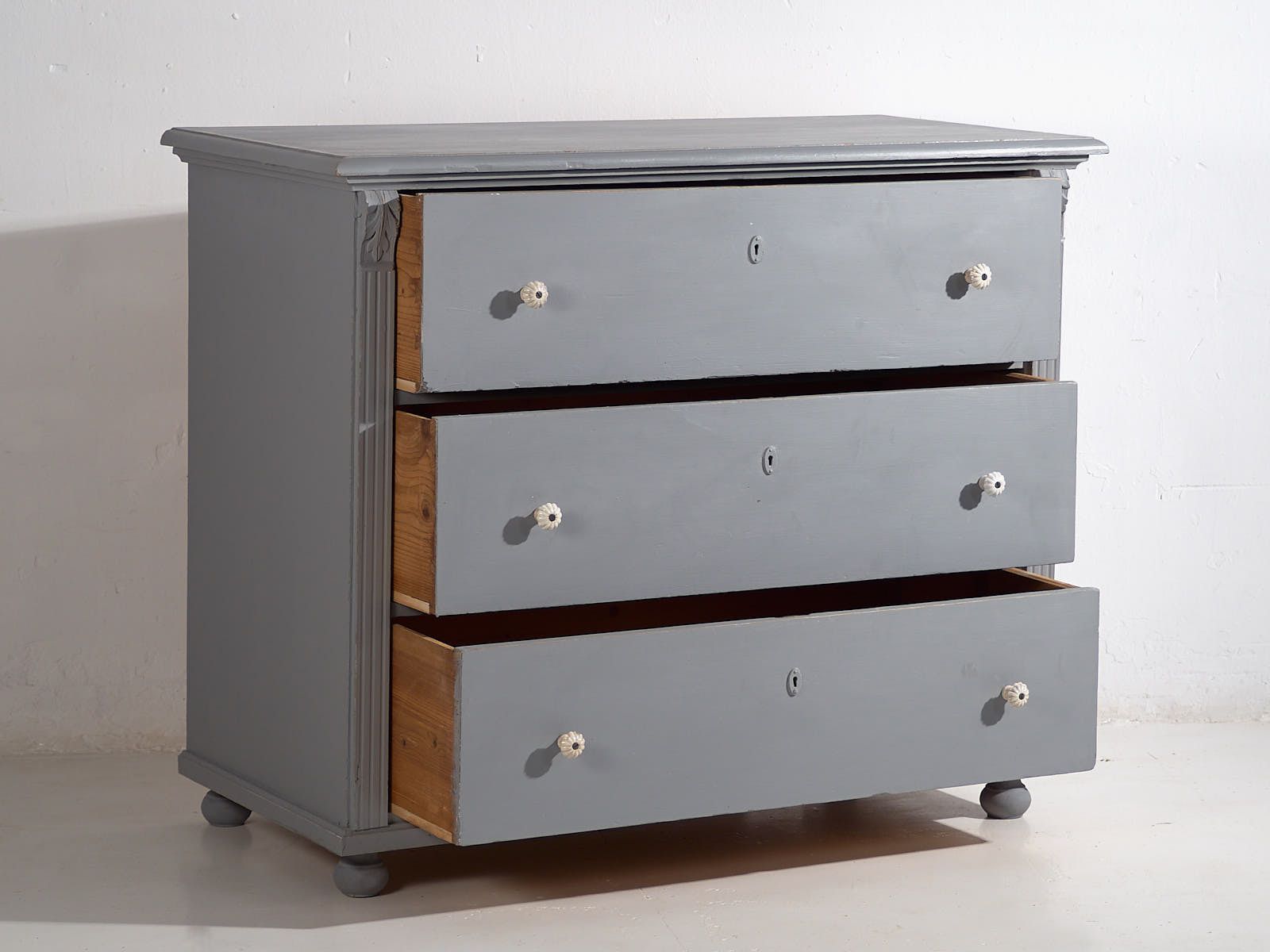 Antique Gray Chest Of Drawers (C.1920) #19 photo 1145.0