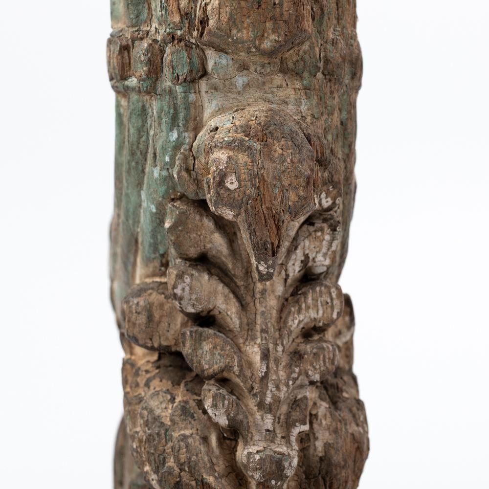 photo vinterior Architectural Wooden Sculpture Original Green Turquoise Paint India 18th Century