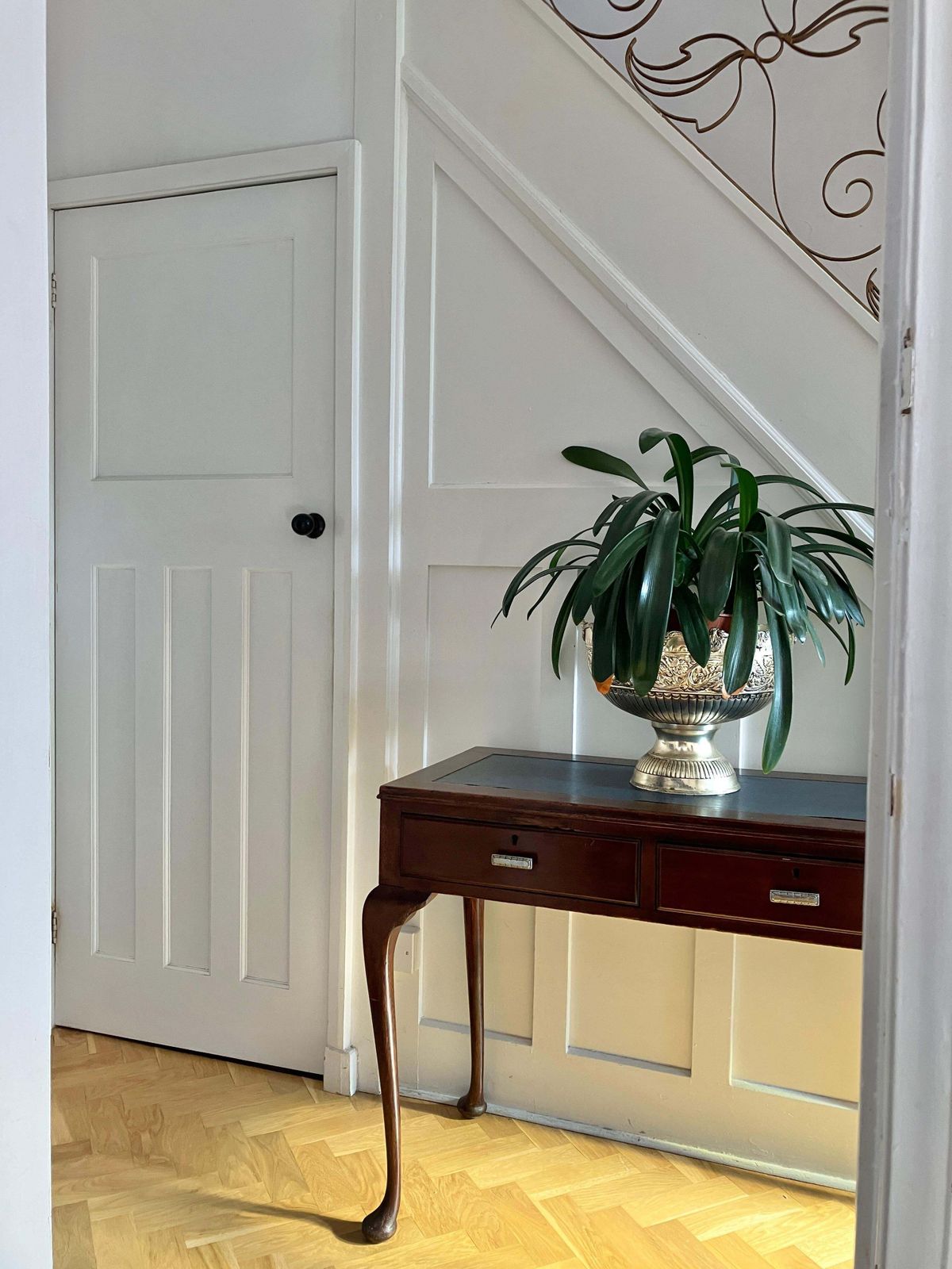 English Edwardian Mahogany Console Table / Desk With Cabriole Legs Sold By Heals photo for sale