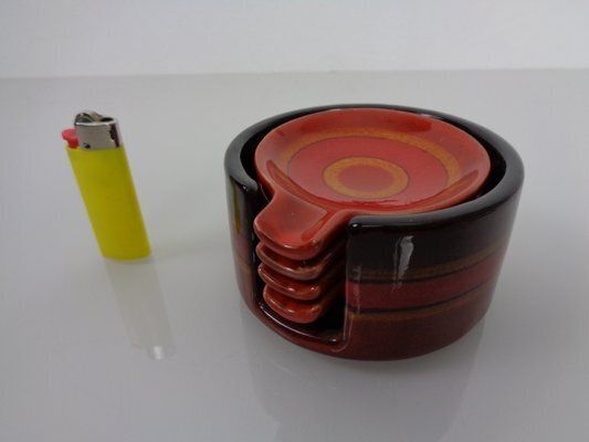 Pop Art Ceramic Ashtrays By Romolo Verzolini For Questa Maiolica, Italy, 1970s, Set Of 5 photo for sale