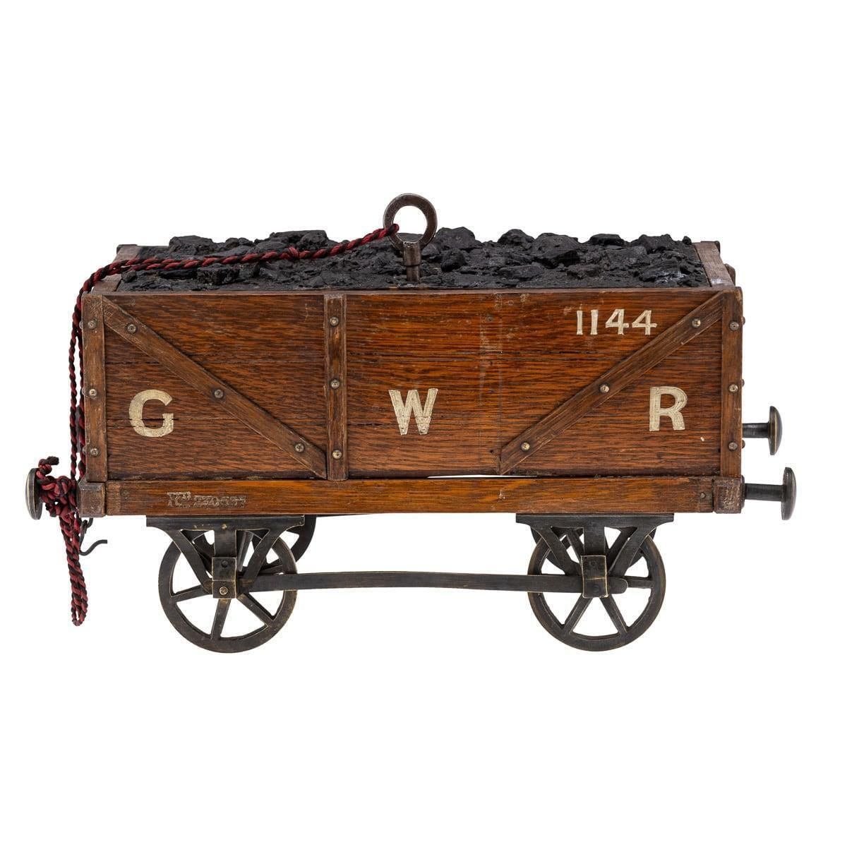 Antique 20th Century Edwardian Oak Gwr Railway Locomotive Tender Box C.1900 photo for sale