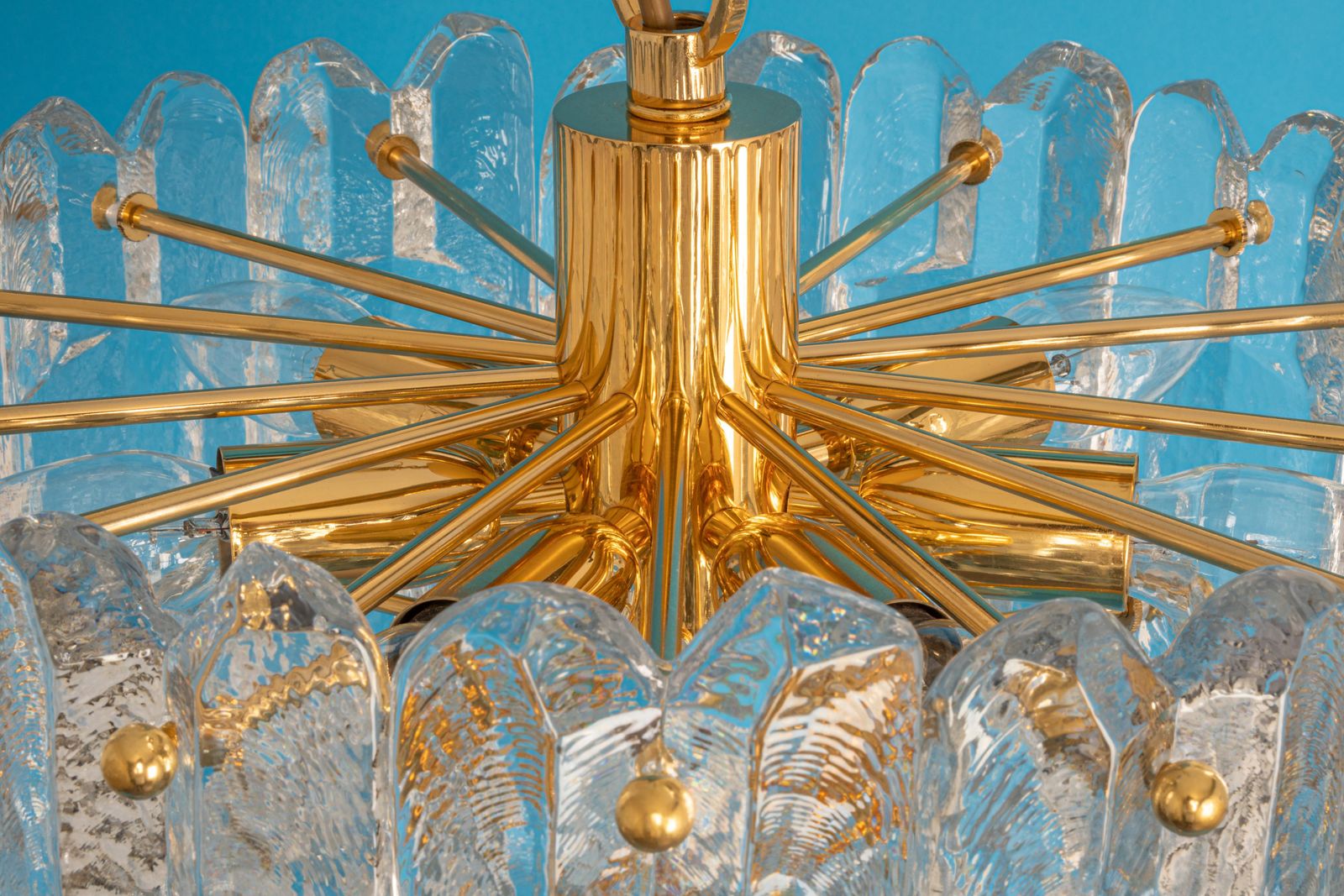 photo vinterior Stunning Gilt Brass, Crystal Glass Light Fixture Palazzo, Kalmar, Austria, 1970