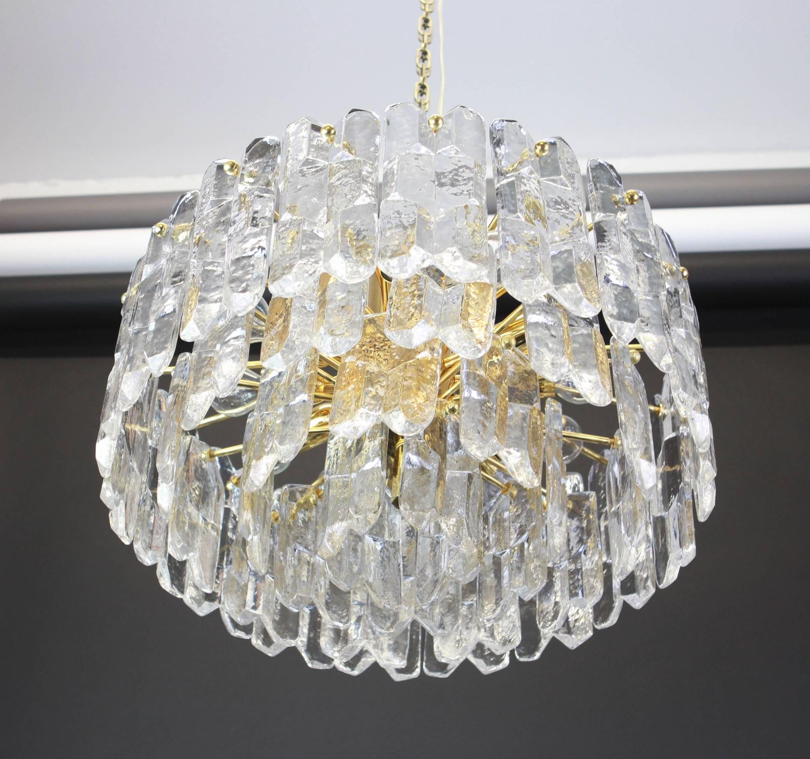 Stunning Gilt Brass, Murano Glass Light Fixture Palazzo, Kalmar, Austria, 1970 photo vinterior