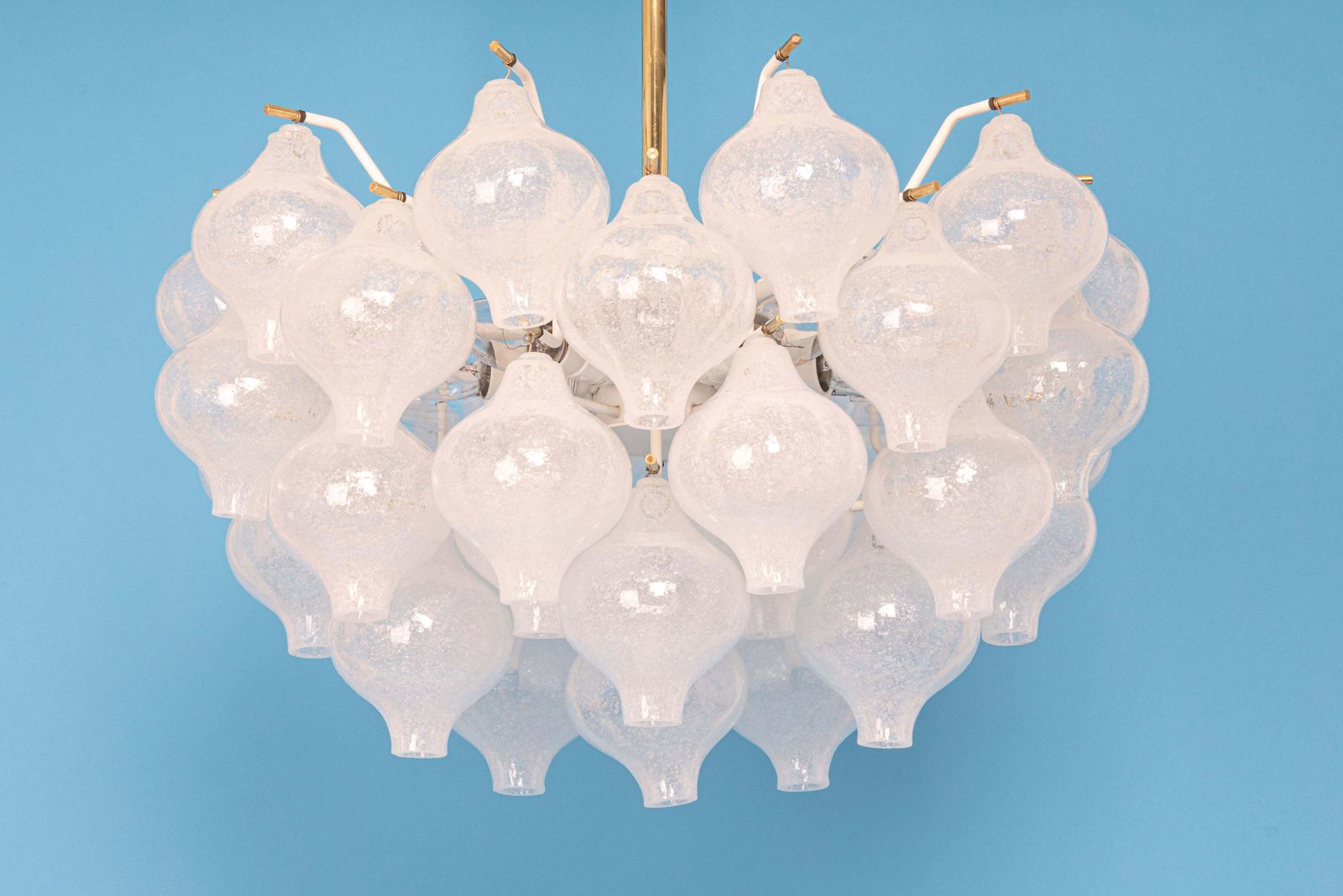 2751.0 1 Of 6 Large Tulipan Glass Flush Mount / Chandelier By Kalmar, Austria, 1960s photo
