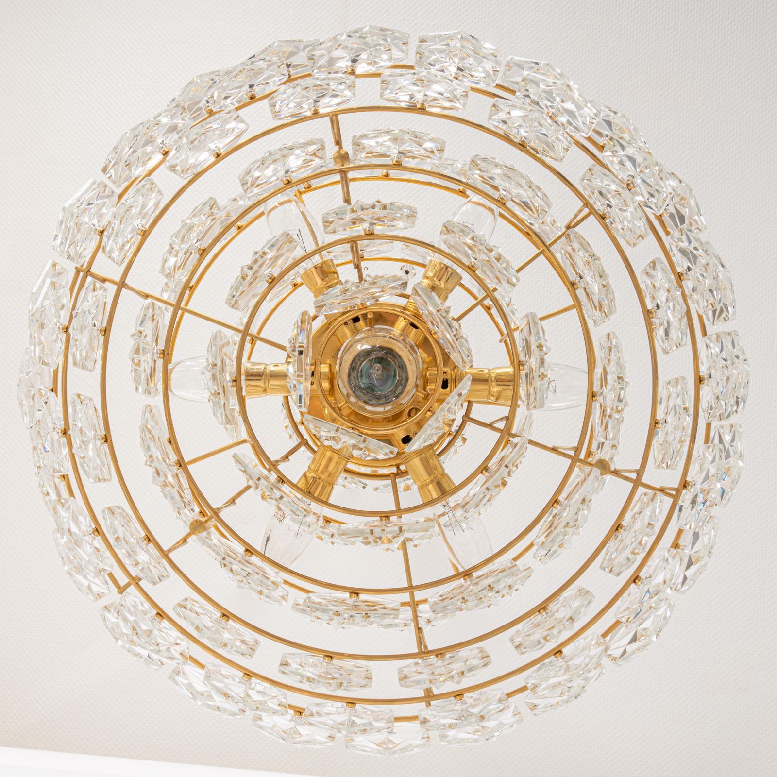 3181.0 Stunning Huge Chandelier, Brass And Crystal Glass By Kinkeldey, Germany, 1970s photo