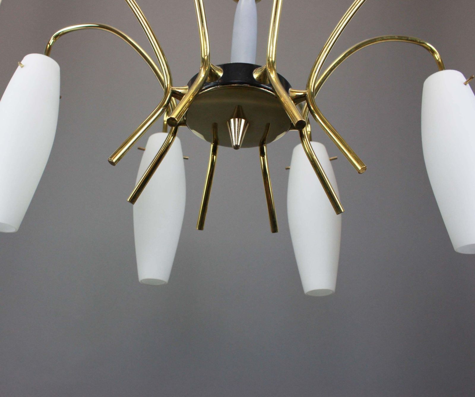 Large Italian Glass Sunburst Chandelier, Stilnovo Style, 1950s photo vinterior