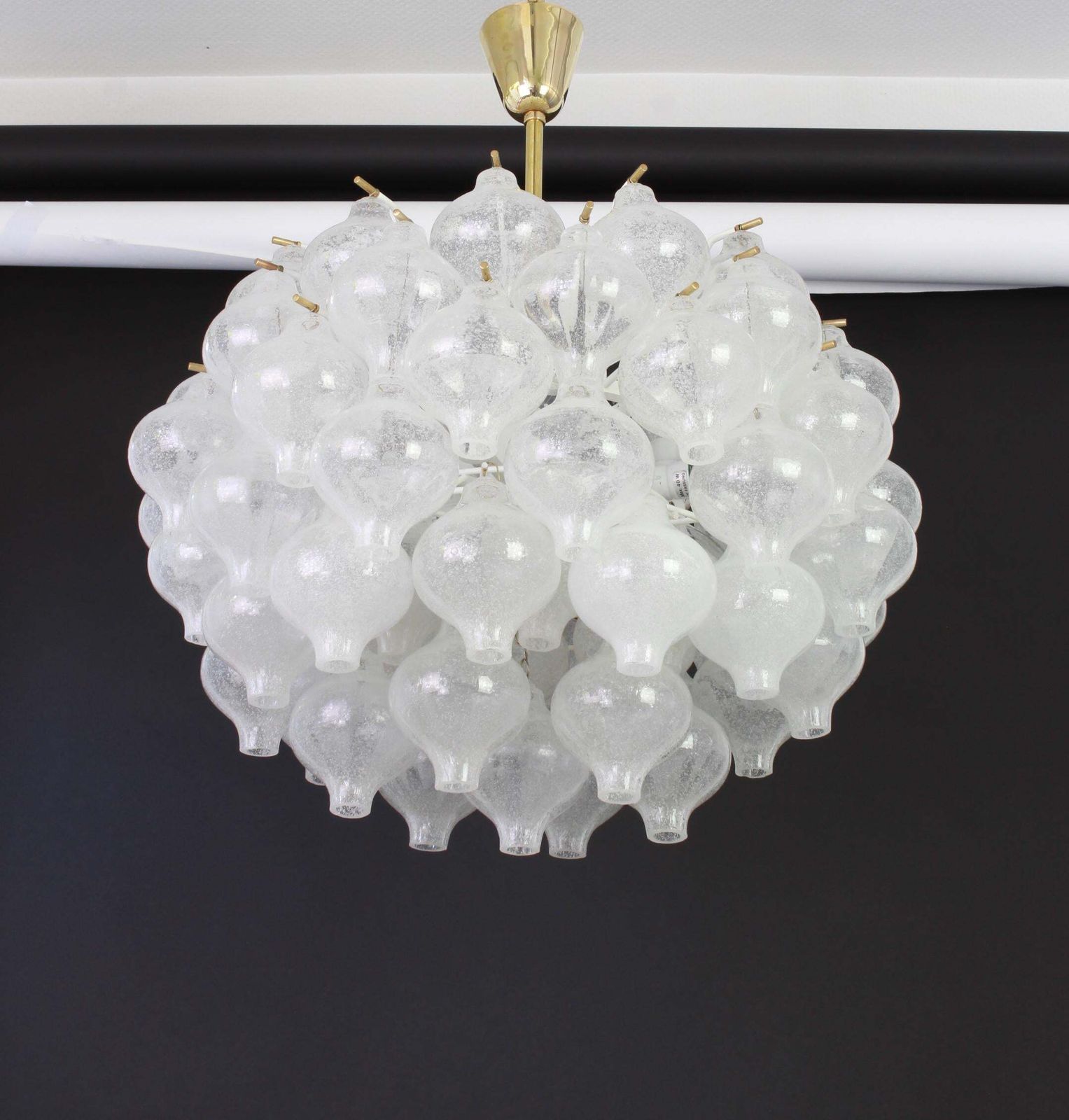 1 Of 6 Large Tulipan Glass Chandelier By Kalmar, Austria, 1960s photo buy