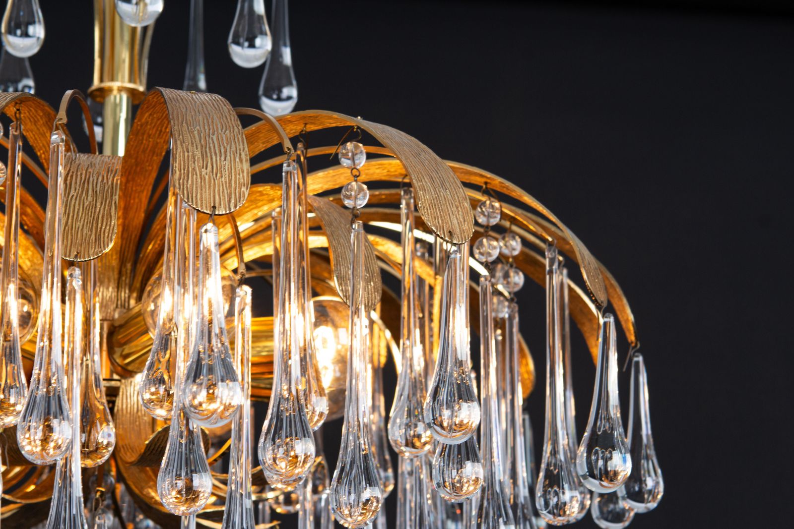 photo vintage 1 Of 3 Gilt Brass Teardrop Chandelier By Palwa, Sciolari Design, Germany, 1970s