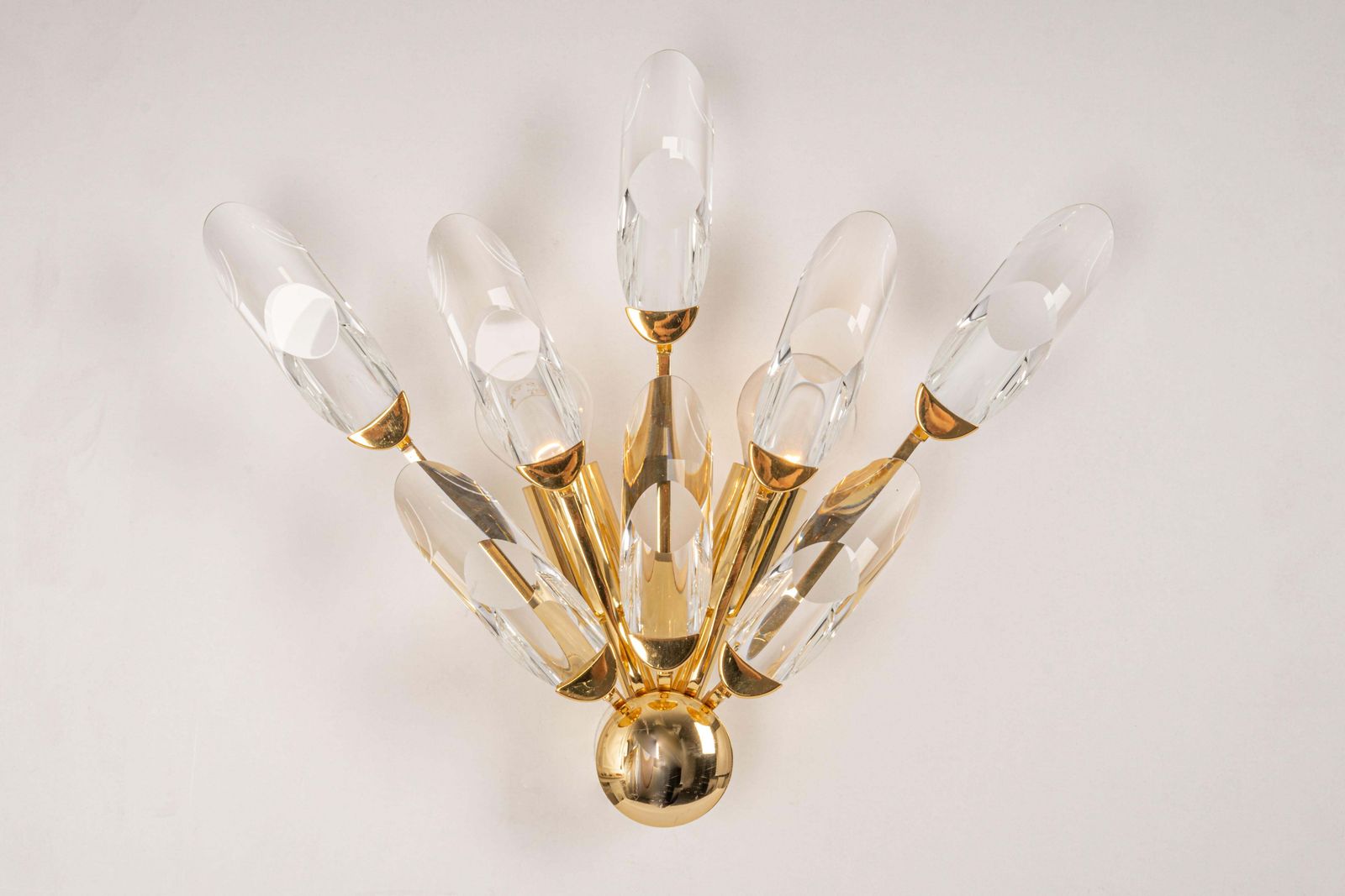photo for sale Pair Of Italian Wall Lights By Stilkronen, Gilt Brass Crystal Glass, 1970s