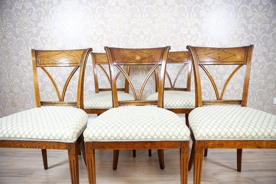 Elm Chairs In White Upholstery, Early 20th Century   Set Of 5 photo for sale