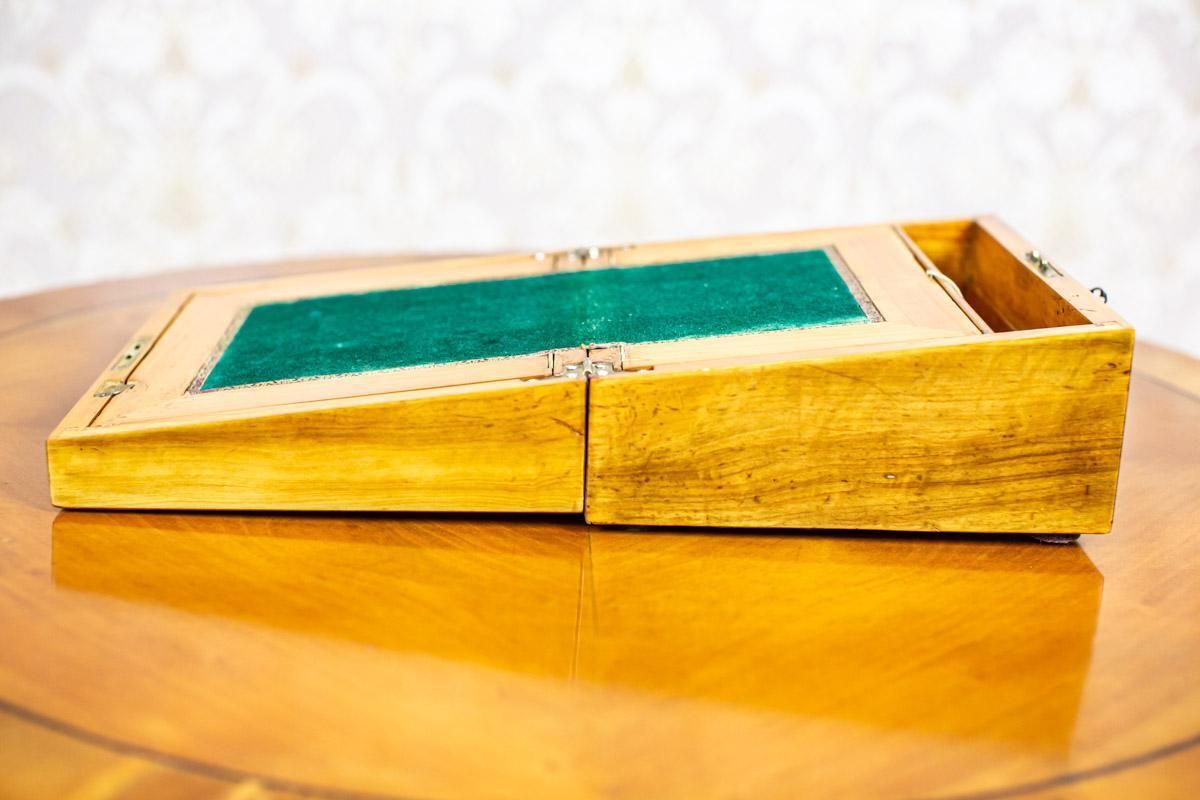 photo vintage 19th Century Pine Lap Desk Inlaid With Mother Of Pearl