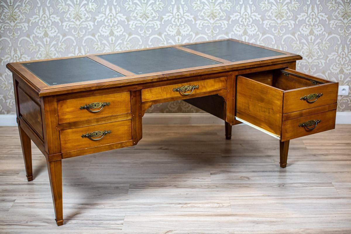 20th Century Grand Ash Prewar Desk With Brass Fillings photo Furniture