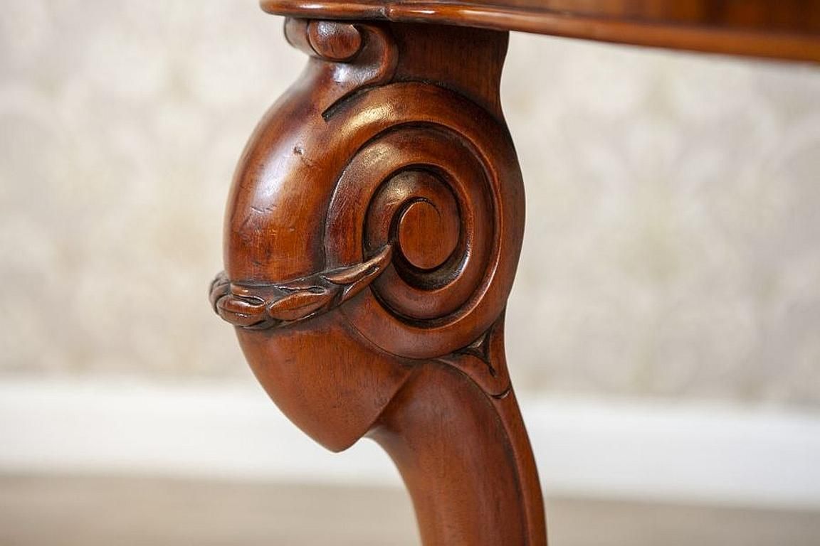 photo buy Elegant Mahogany Vanity Table In Light Brown From The Late 19th Century