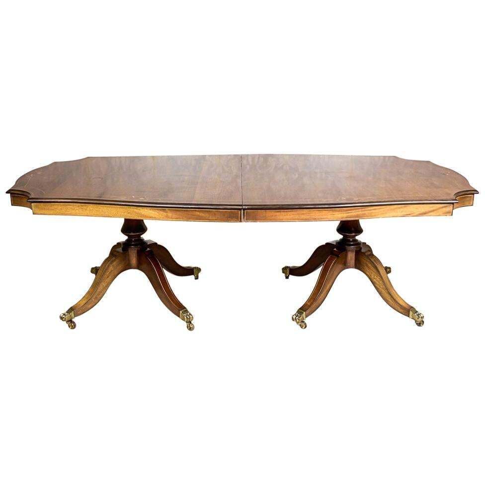 English, Extendable Dining Table Veneered With Mahogany, Circa 1920