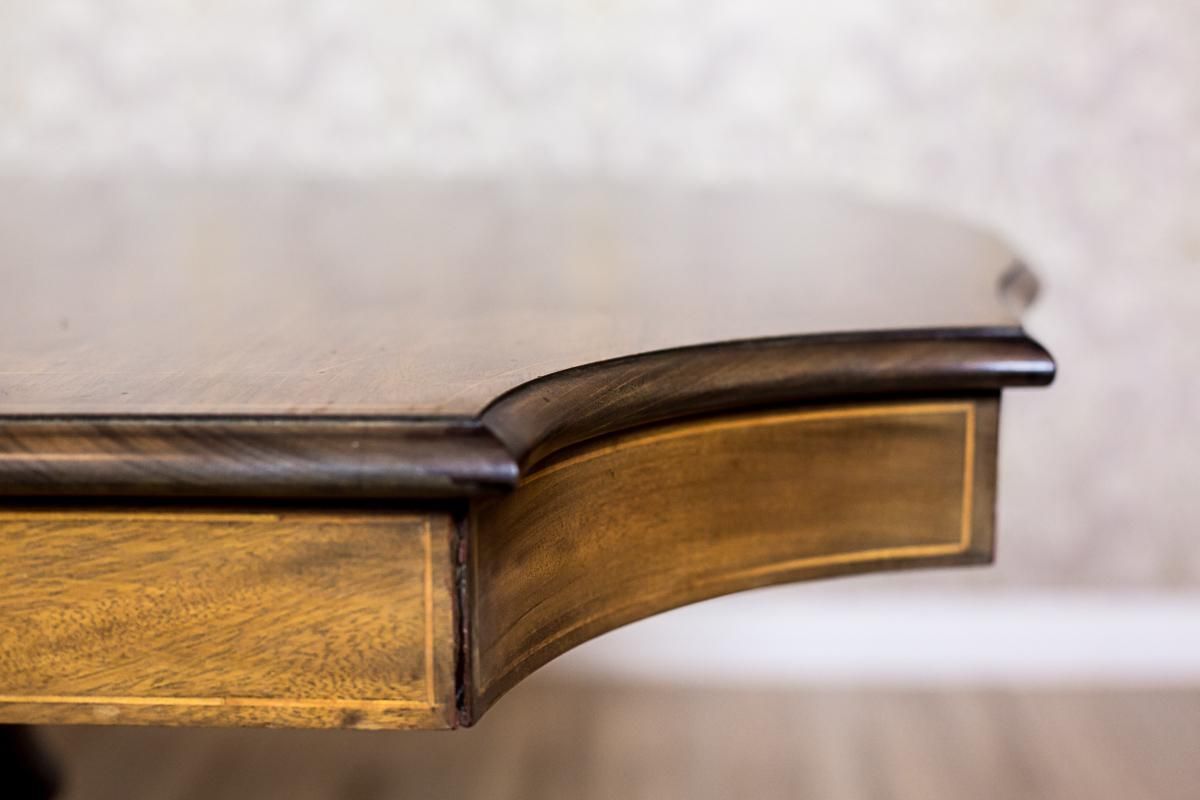 photo buy English, Extendable Dining Table Veneered With Mahogany, Circa 1920