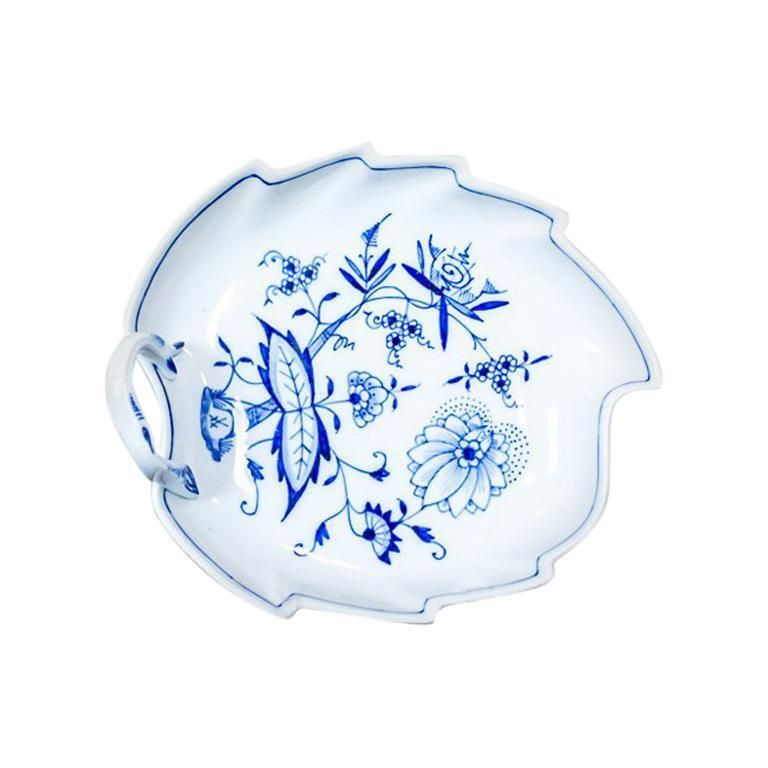 Small Epergne, Meissen Porcelain With Blue Ornaments, Circa 1930 1940