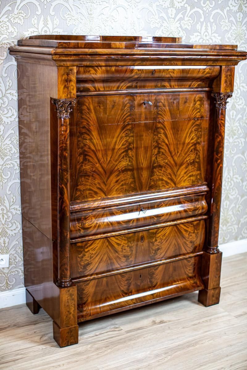 19th Century Biedermeier Mahogany Secretary Desk In Beautiful Graining photo for sale