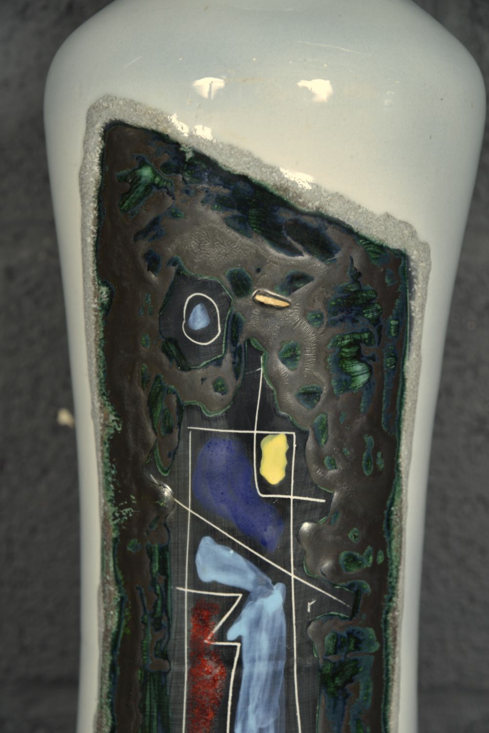 photo buy 1960s Italian Sgraffito Pottery Table Lamp Augusto Giulianelli San Marino Midcentury