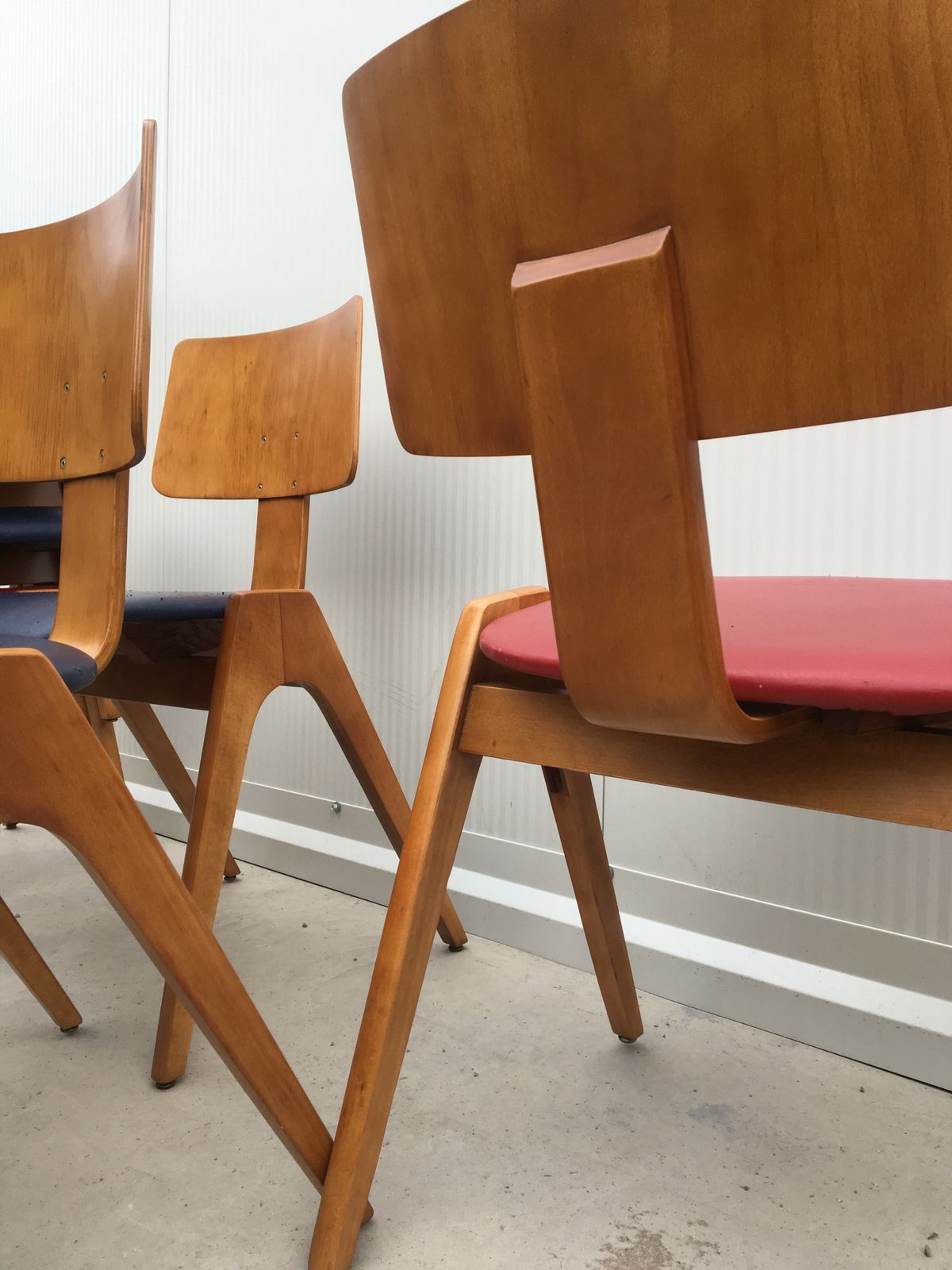 photo vinterior Mid Century Hillestak Chair By Robin Day, 1950s, Set Of 6