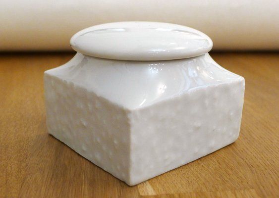 Small Porcelain Toiletry Box By P. Muller For Sgrafo Modern, Germany, 1960s photo Home Decor
