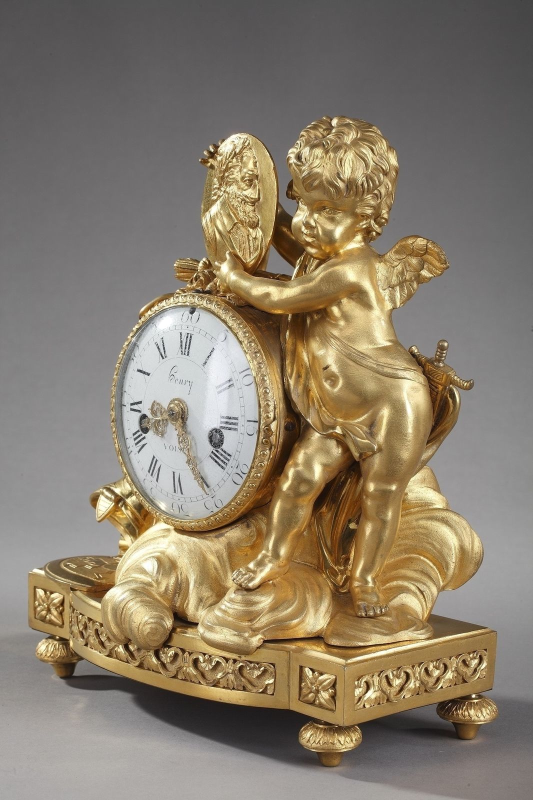 photo for sale Louis XVI-tafelklok ter ere van Henri IV door Henri Voisin