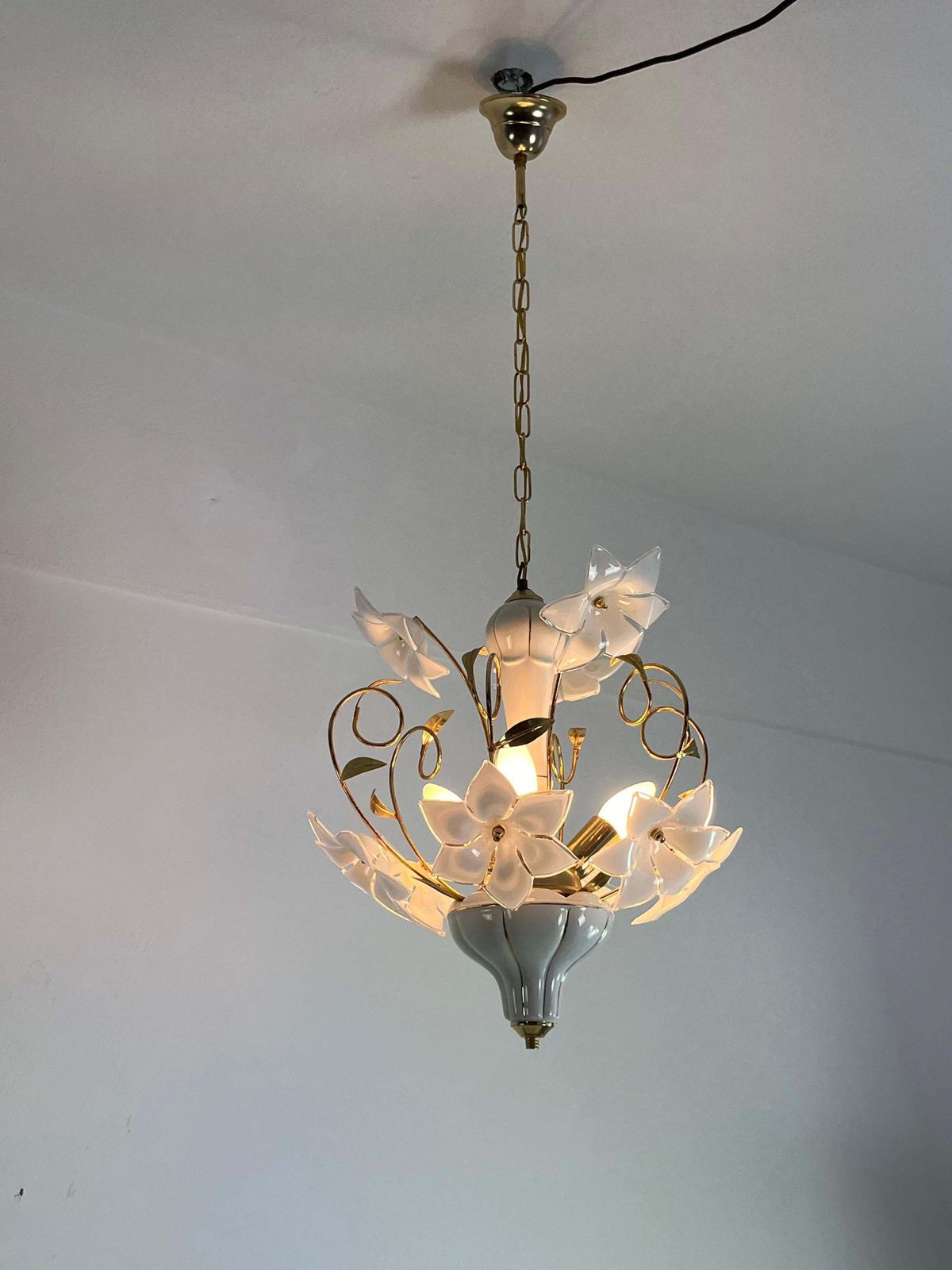 3 Light Venetian Chandelier With Murano Glass Flowers, 1970s photo 757.0